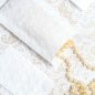 Preview: 10 Papiertüten mit wunderschöner "HERZ" Prägung WEIß
