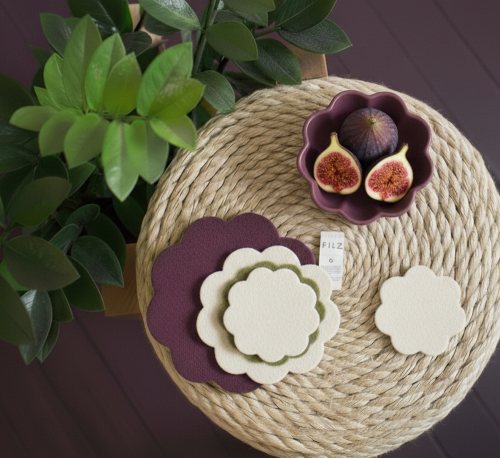 Preview: Blüte Filz Deckchen Untersetzer Tassenuntersetzer - Blume / Filzuntersetzer Preview: Blüte Filz Deckchen Untersetzer Tassenuntersetzer - Blume / Filzuntersetzer