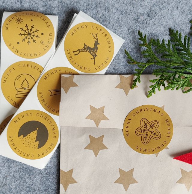 10 runde MERRY CHRISTMAS Aufkleber  * Frohe Weihnachten * Braun 10 runde MERRY CHRISTMAS Aufkleber  * Frohe Weihnachten * Braun