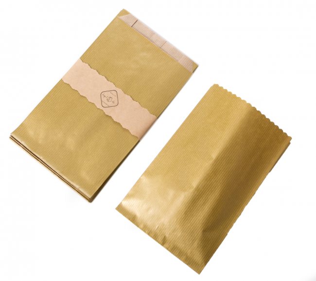 Edle Geschenktüten / Papiertüten in GOLD mit Scallop 12x18 cm