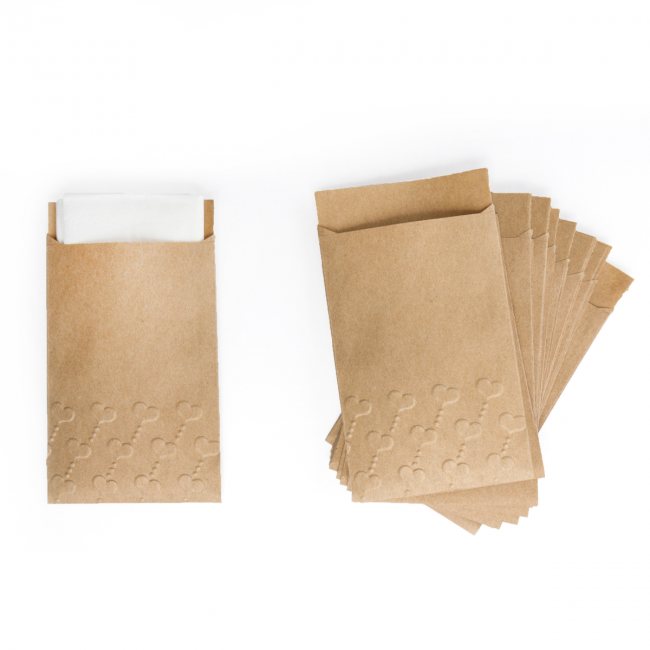 10 mini "Freudentränen" Kraftpapier Tütchen mit Herz Prägung - braun
