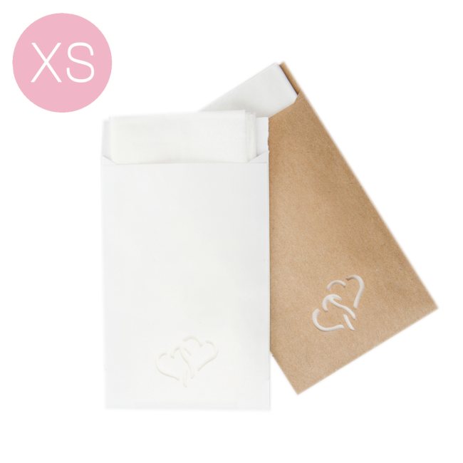 10 weiße mini "Freudentränen" Papiertüten / Tütchen mit Herzen