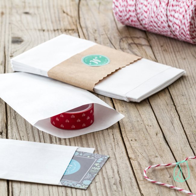 10 St. Weiße Papiertüten / Flachbeutel mit Klappe