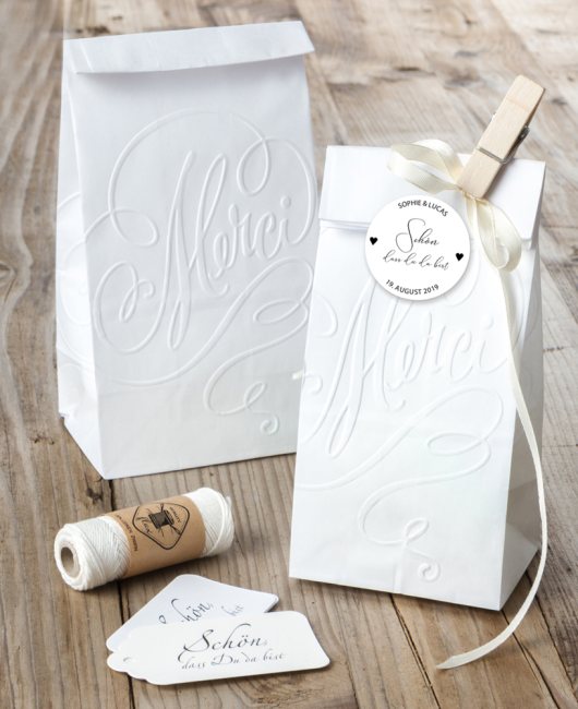 PERSONALISIERTE Papier Aufkleber "Schön, dass du da bist"